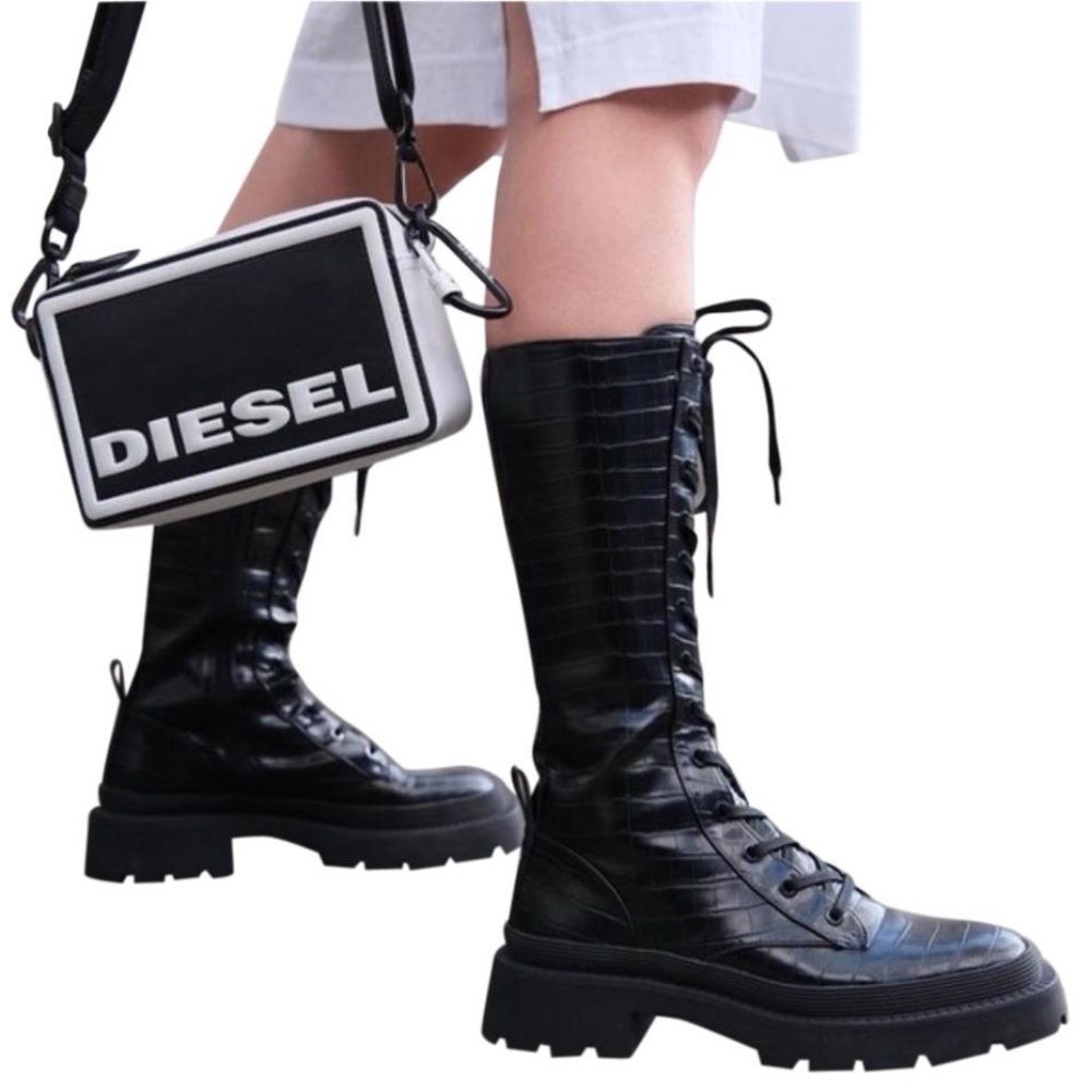 ZARA ANIMAL Ambossed Lace Up High Shaft Combat BOOTs blogger favorite